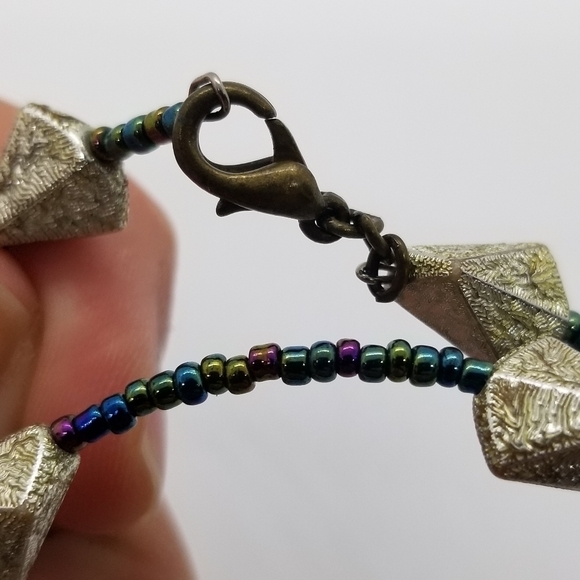 oil slick seed beed and silver wrap bracelet - Picture 2 of 3